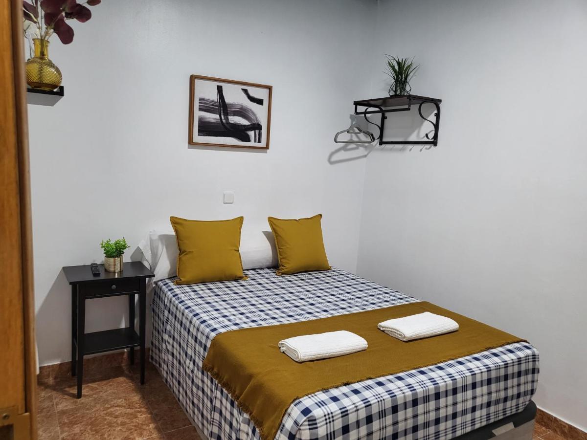 M-A Catrachos Rooms Madrid Eksteriør billede