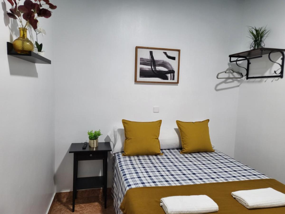 M-A Catrachos Rooms Madrid Eksteriør billede
