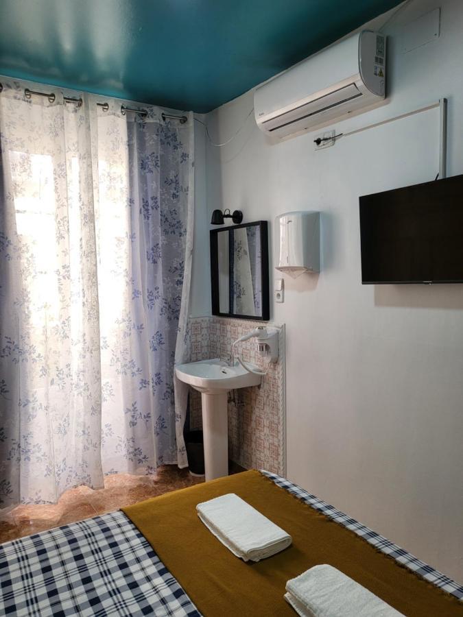 M-A Catrachos Rooms Madrid Eksteriør billede