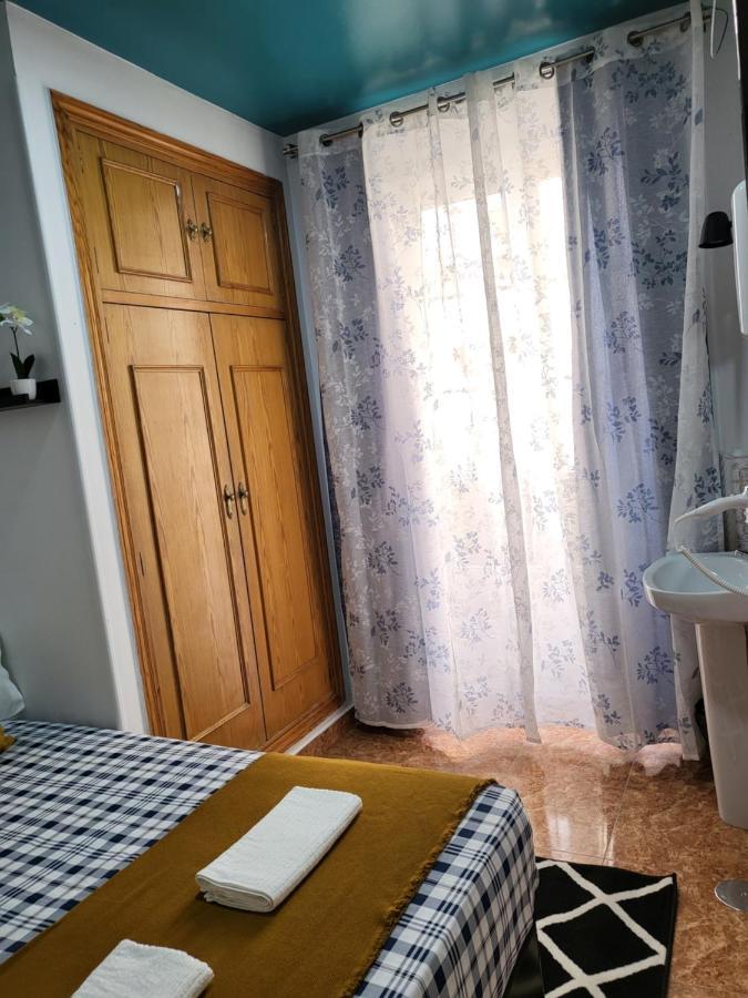 M-A Catrachos Rooms Madrid Eksteriør billede
