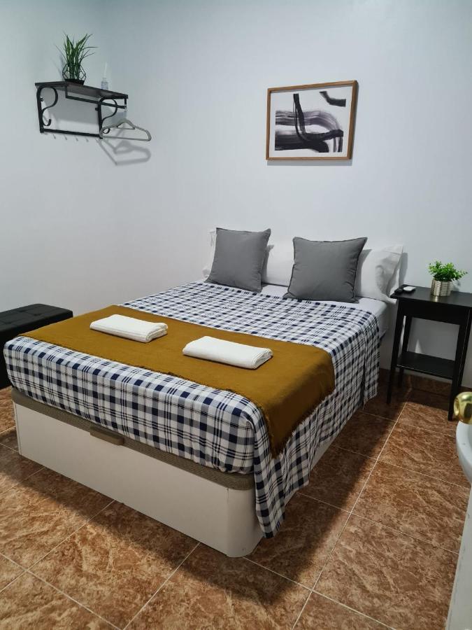 M-A Catrachos Rooms Madrid Eksteriør billede