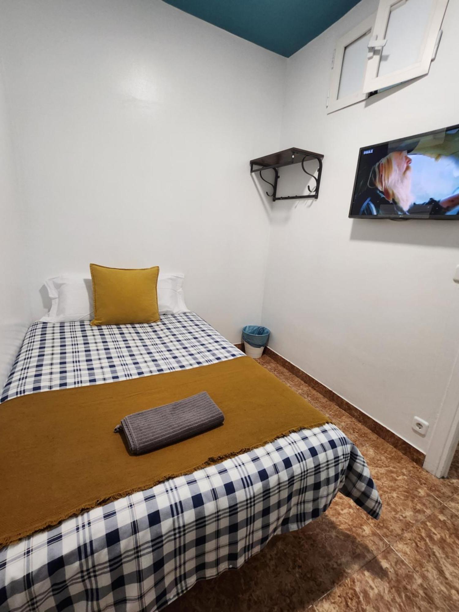 M-A Catrachos Rooms Madrid Eksteriør billede