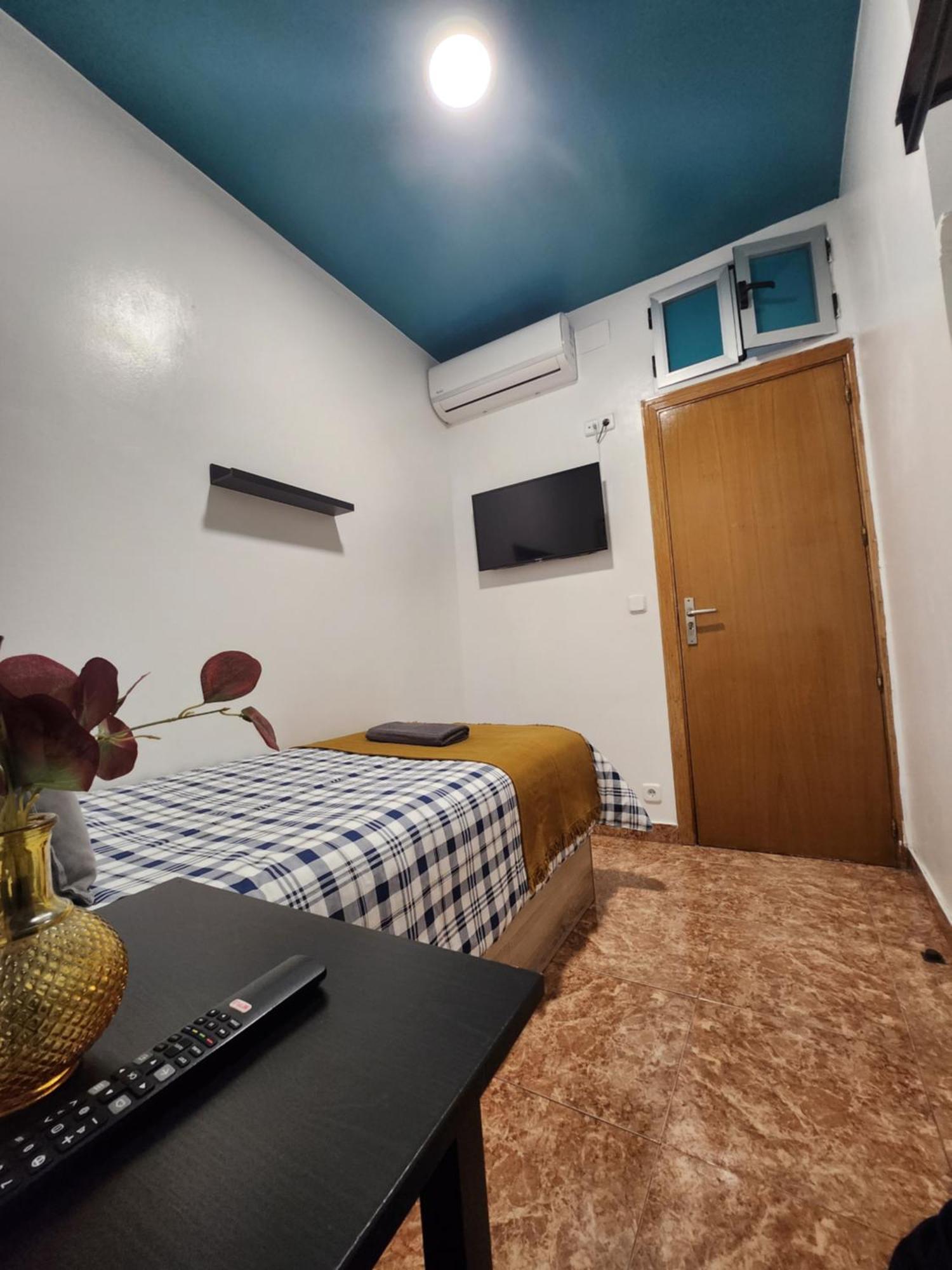 M-A Catrachos Rooms Madrid Eksteriør billede