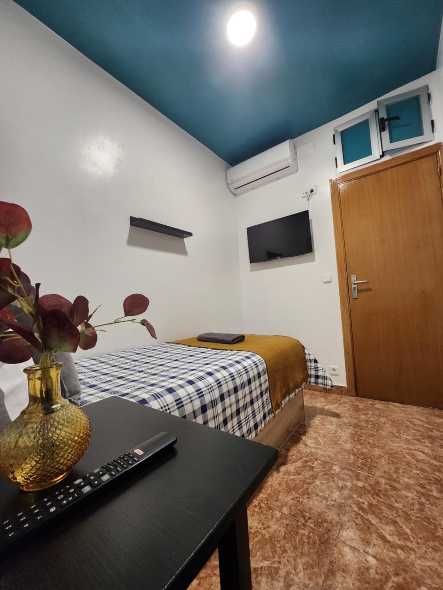 M-A Catrachos Rooms Madrid Eksteriør billede