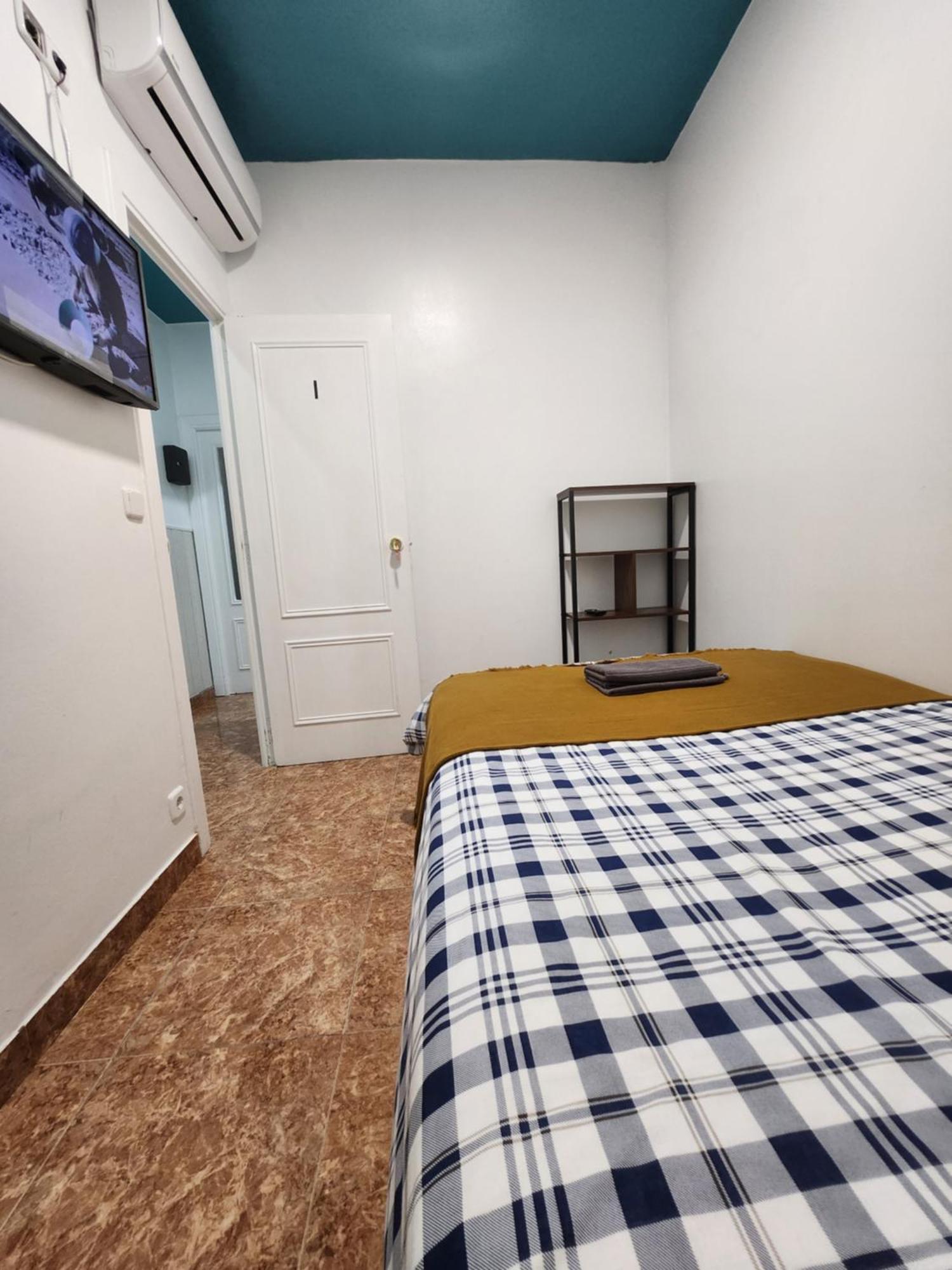 M-A Catrachos Rooms Madrid Eksteriør billede